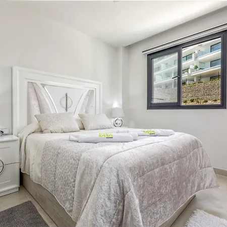 Vivi Homes -ivy Sea View, Bbq & Pool