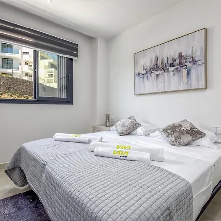 Vivi Homes - Ivy Pool, Terrace, Golf & Sea View Fuengirola