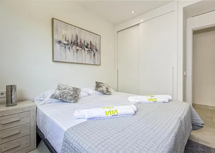 Apartment Vivi Homes - Ivy Pool, Terrace, Golf & Sea View *