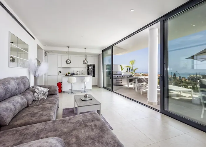 Vivi Homes - Ivy Pool, Terrace, Golf & Sea View Fuengirola