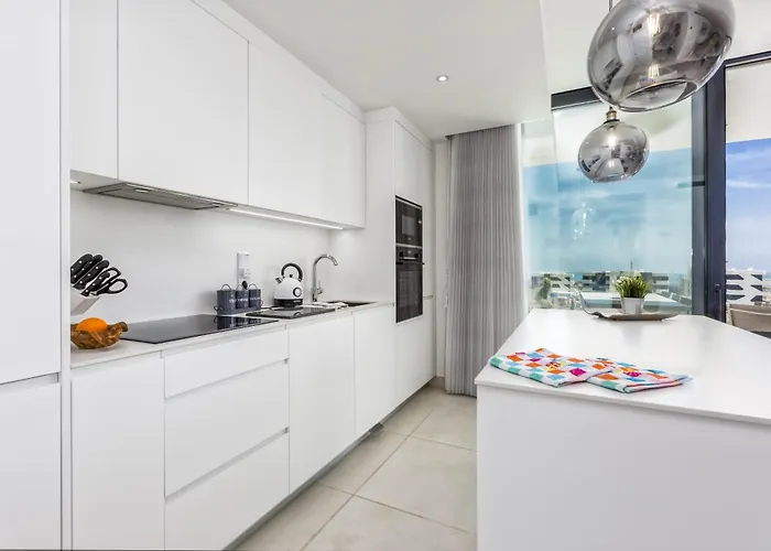 Lejlighed Vivi Homes - Ivy Pool, Terrace, Golf & Sea View *